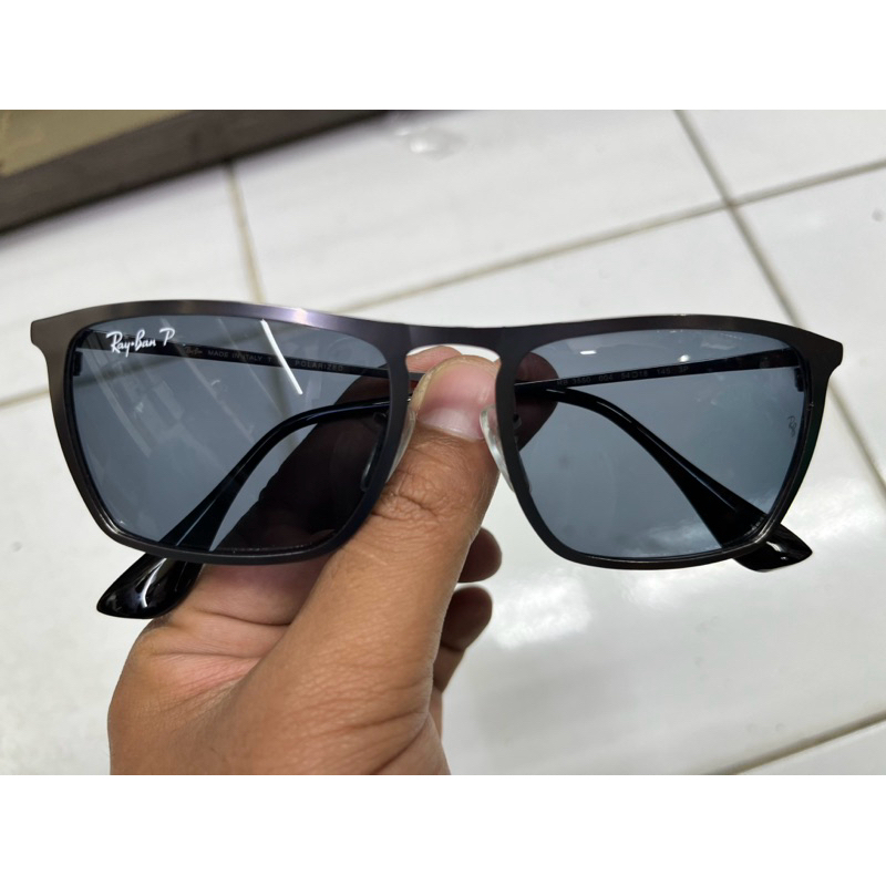 KACAMATA RAYBAN CRISH METAL GUN LENSA HITAM POLARISED second ori
