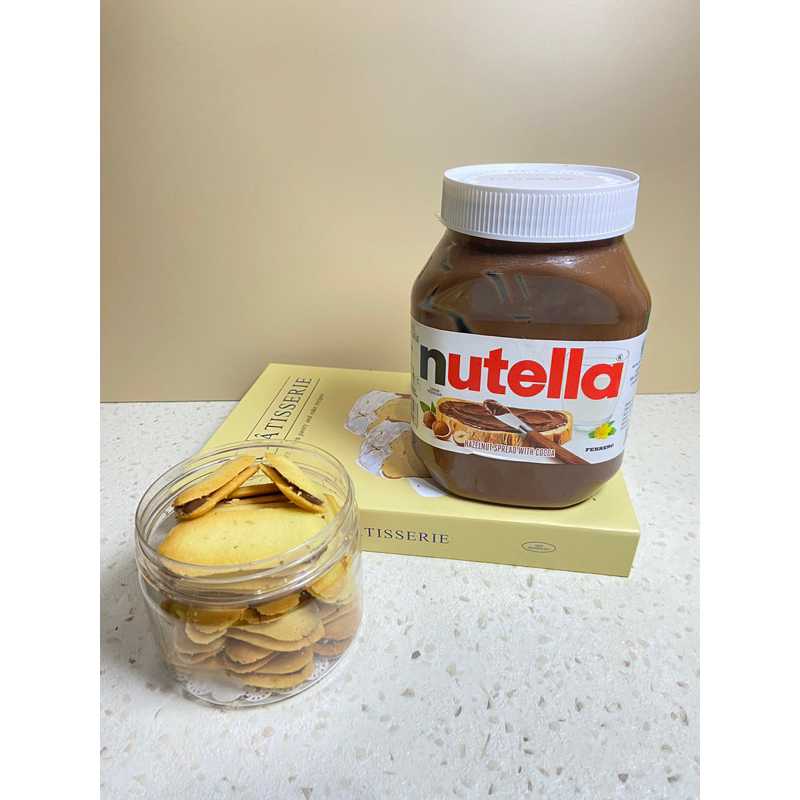 

LIDAH KUCING NUTELLA
