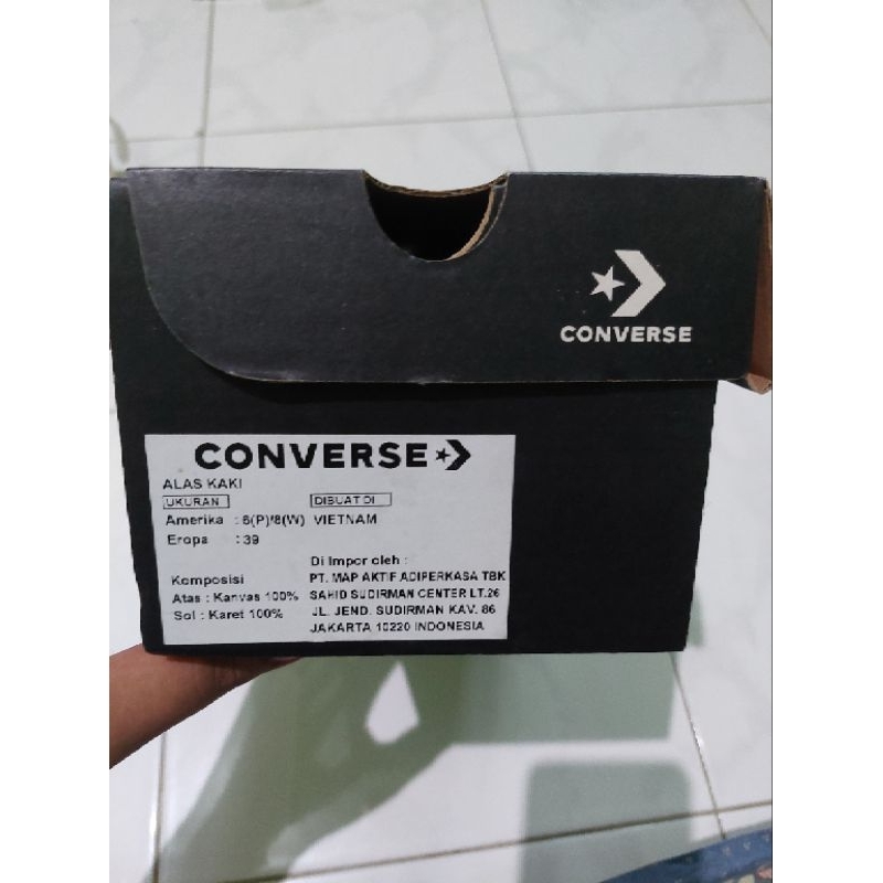 PRELOVED SEPATU CONVERSE