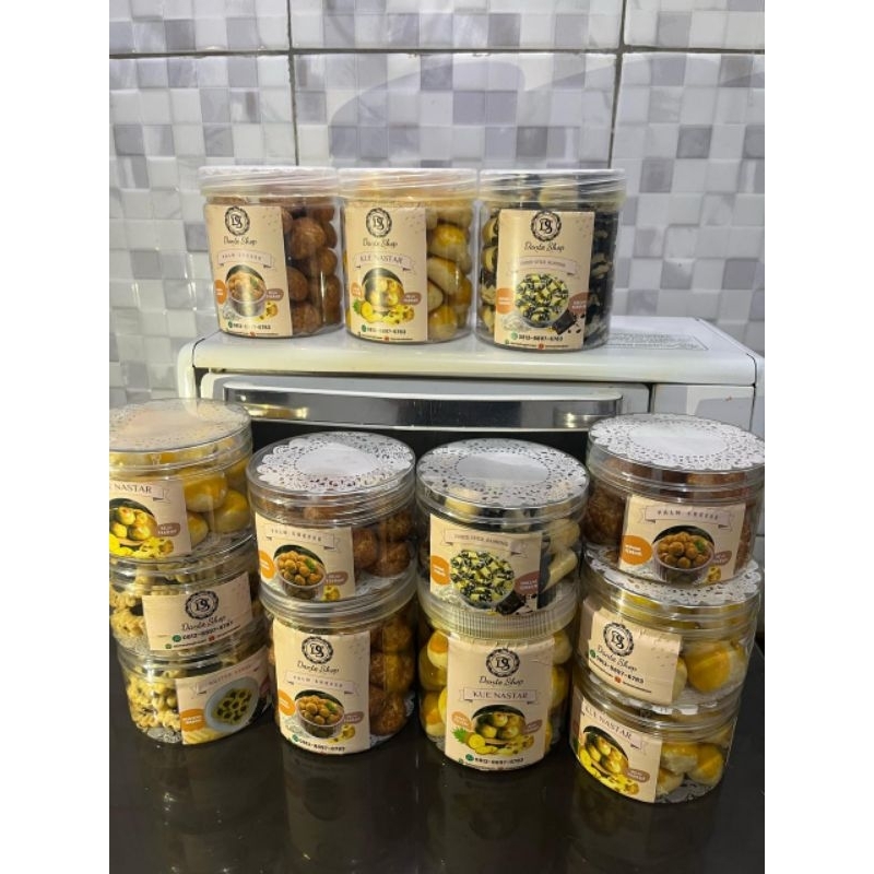 

KUE KERING PREMIUM | HAMPERS KUE KERING LEBARAN | KUR KERING NASTAR PREMIUM 600 ML