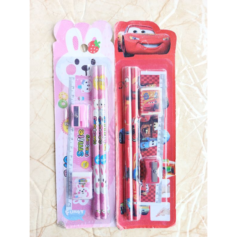 

1 SET PERLENGKAPAN SEKOLAH