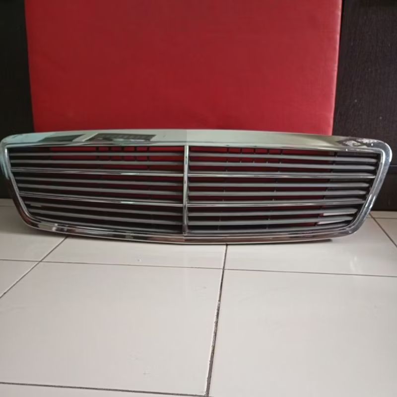 Grill Mercy W203 / C200 Original