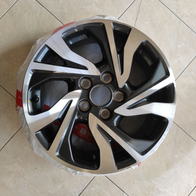 Velg Original Innova Facelift Ring 16 Satuan