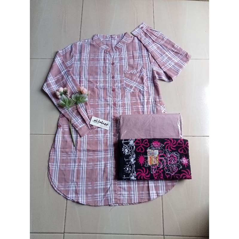 Stelan santri putri tunik Al latif/baju/sarung/kerudung