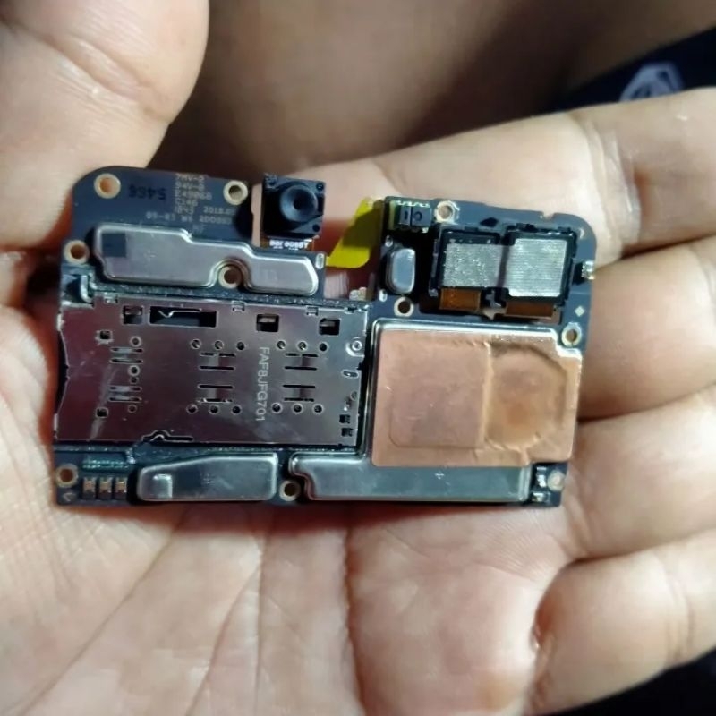 Mesin Hp Oppo A3S cph1853 Minus soket lcd dan bot bawah jebol