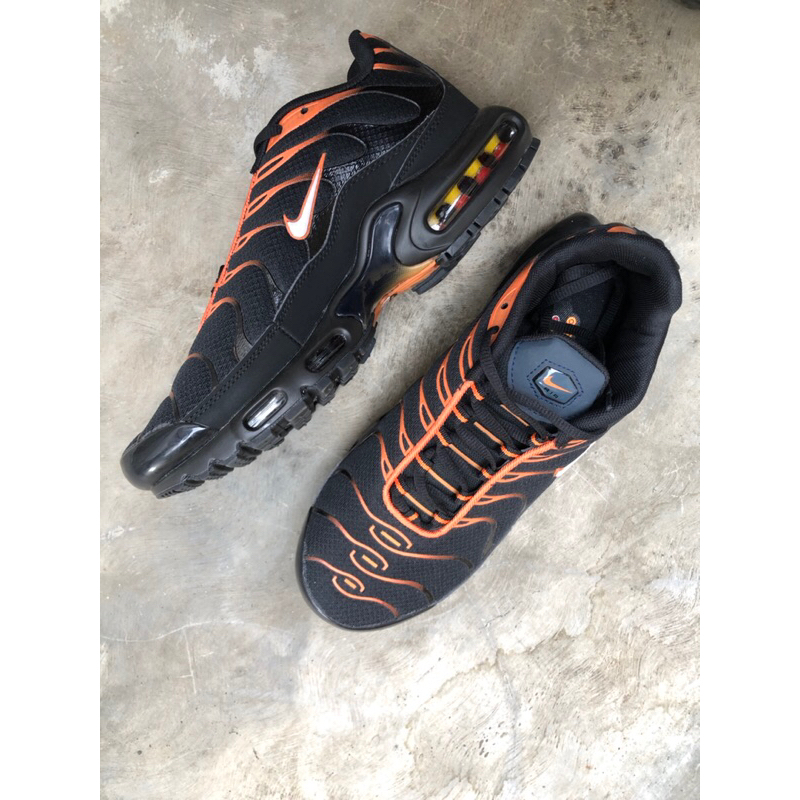 NIKE tn plus