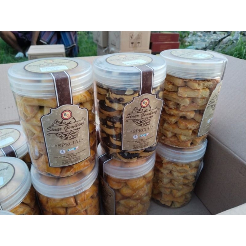 

Paket Ramadhan "SPESIAL TABUNG" 500gr (12 Toples)