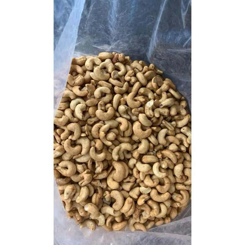 

Kacang Mede ORIGINAL ASIN JUMBO