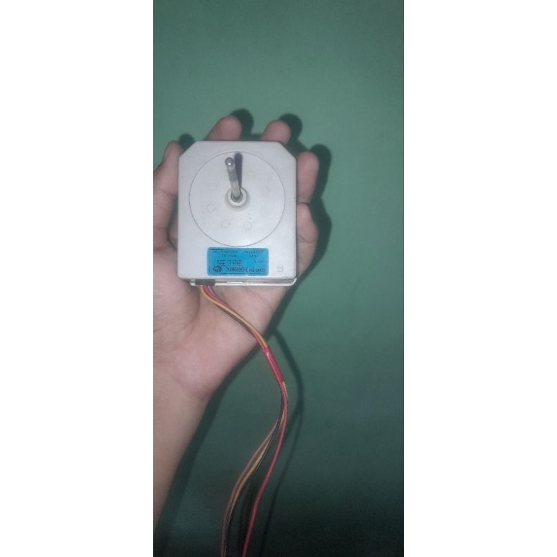 Fan motor/kipas kulkas LG 2 pintu inverter ori kabel 4