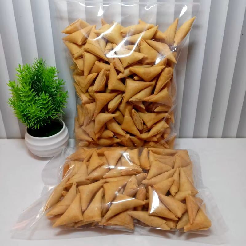 

SAMOSA PEDAS MANIS KILOAN KEMASAN 250gr GRATIS ONGKIR