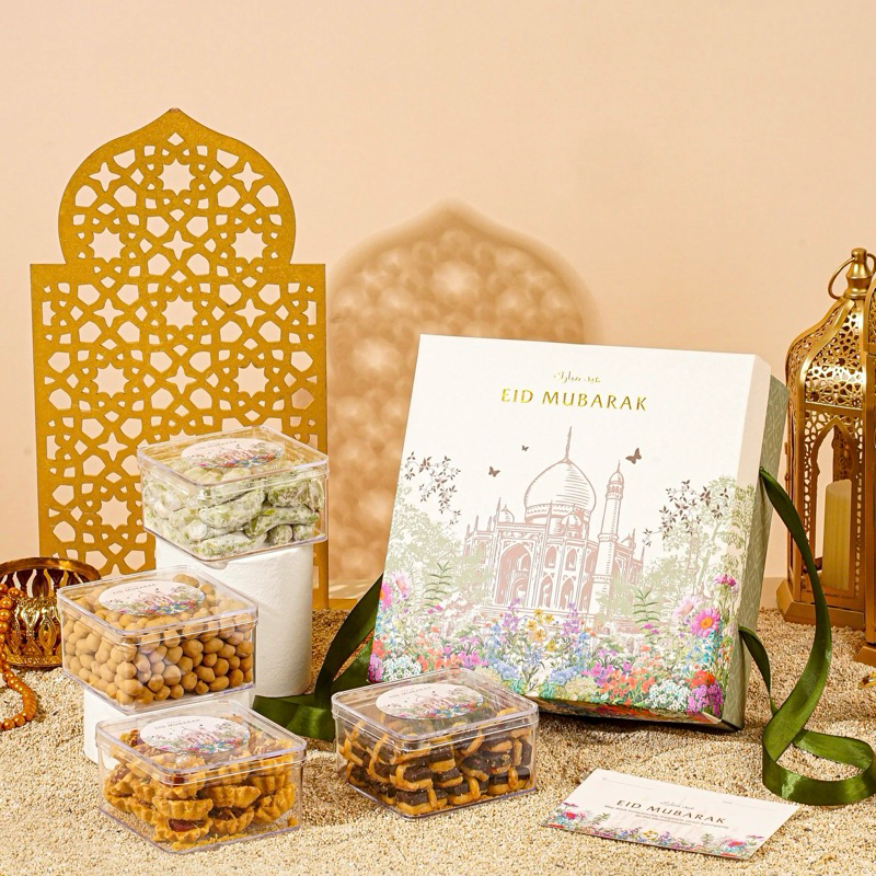 

RAYA Hampers
