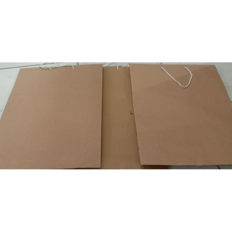 

PAPER BAG COKLAT BESAR
