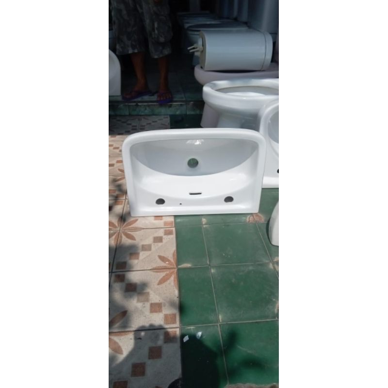 wastafel toto L38 fullset