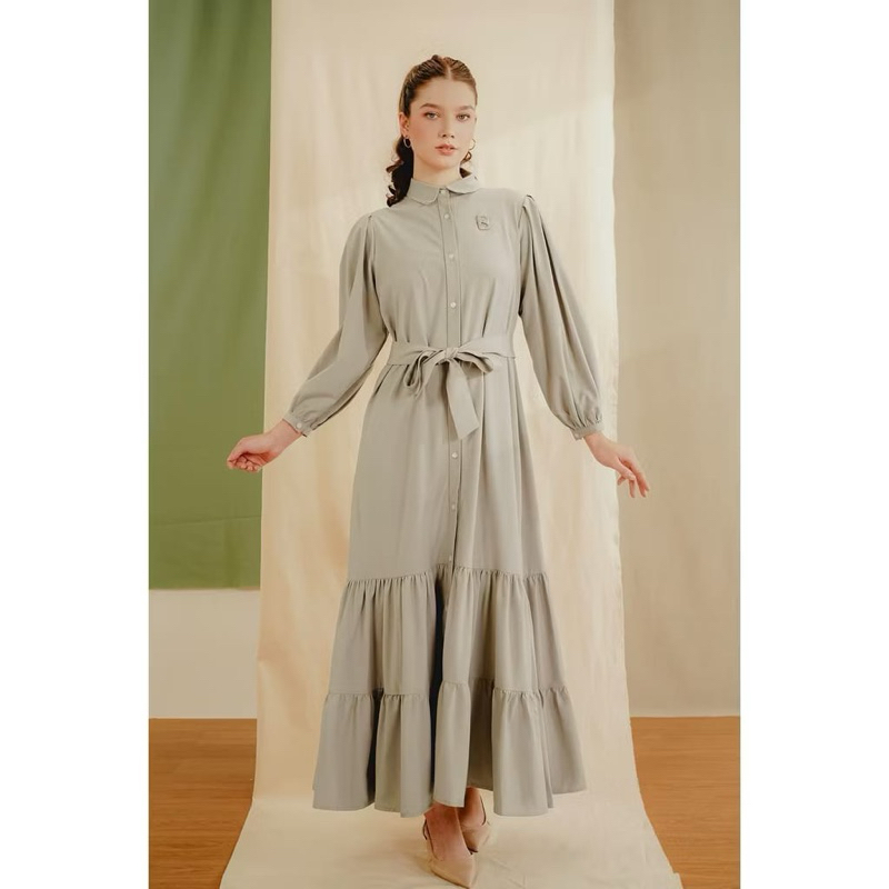 Benang Jarum - Clarice Tiered Maxi Dress - Khaki - XS  { NEW }