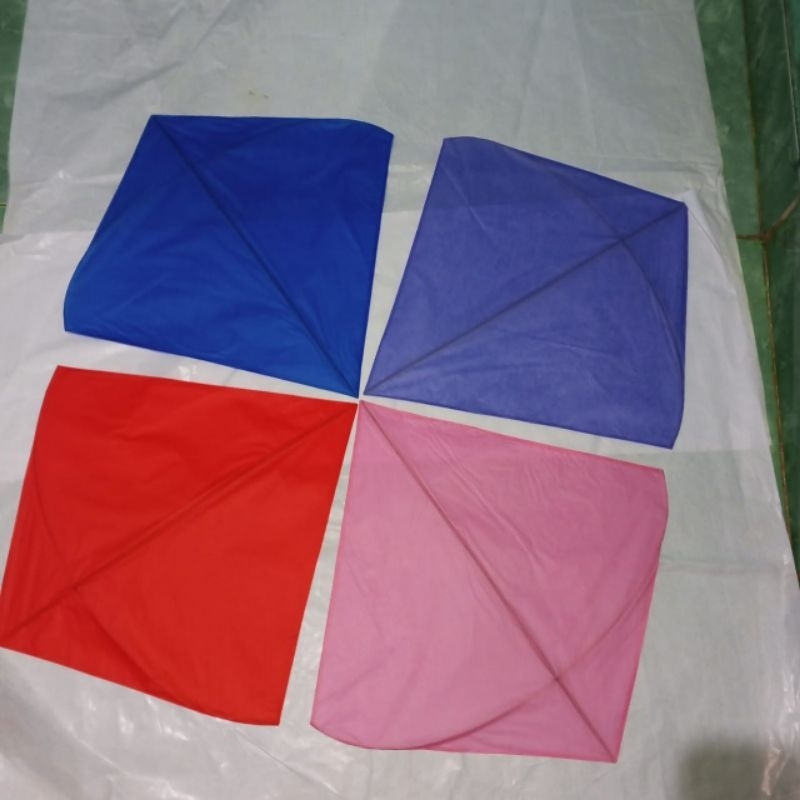 LAYANGAN SETELAN SEOT. KERTAS TISU POLOS/WARNA 50PCS UK 54