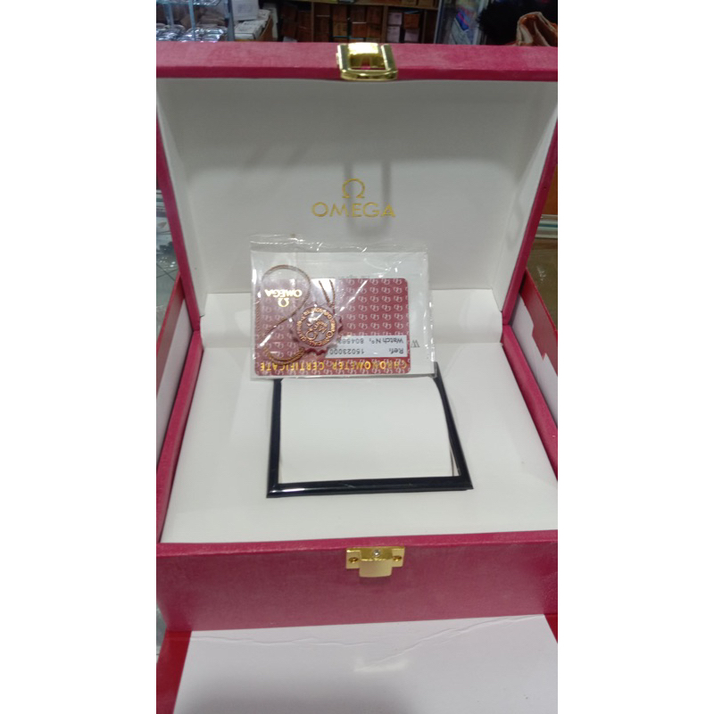 Box Kotak Jam Tangan Omega