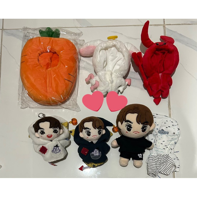 DOLL KEYCHAIN SARAWAT TINE