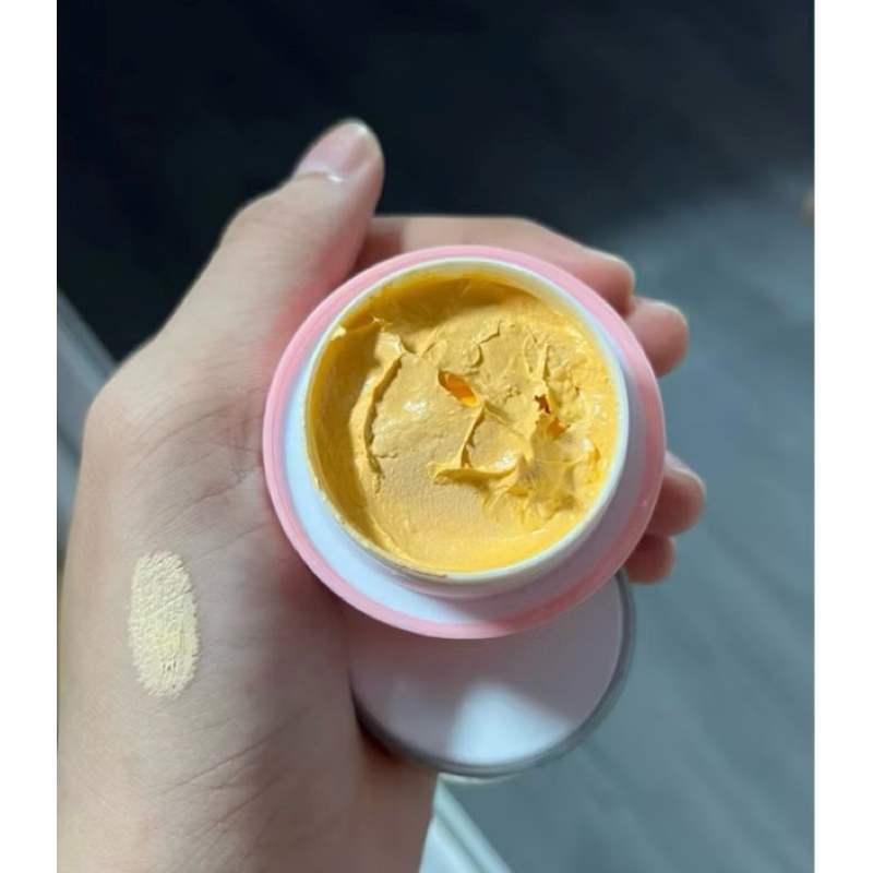 DAY KRIM FONDATION KRIM SIANG PADAT