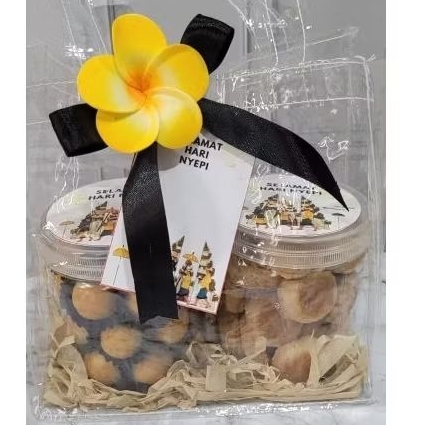 

HAMPERS HARI RAYA NYEPI