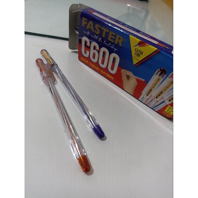 

Pulpen Merk Faster Warna Hitam Cocok Untuk Kerja, Kuliah