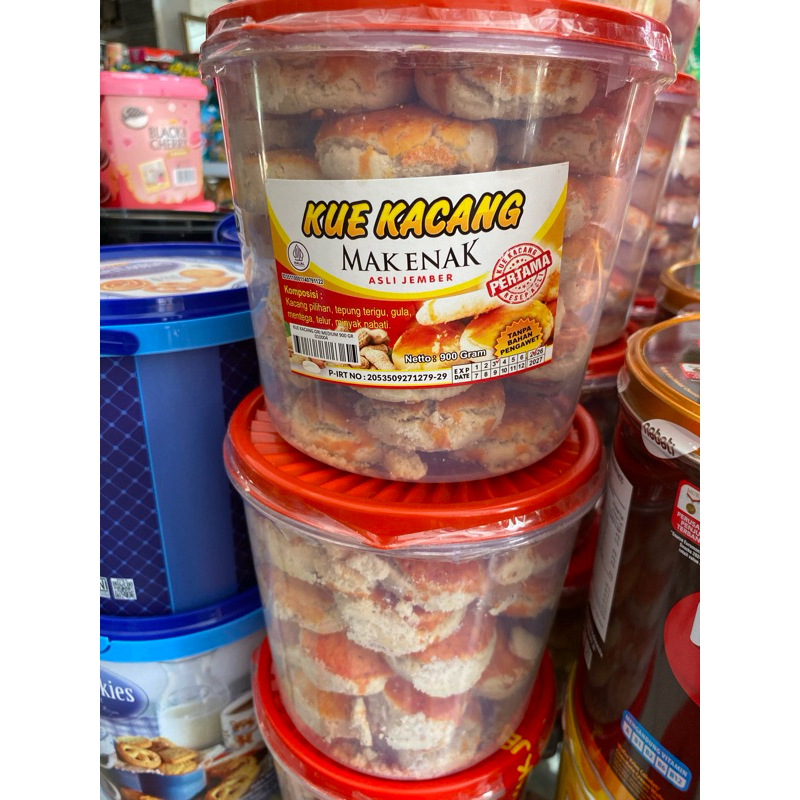 

kuekacangmakenakjember