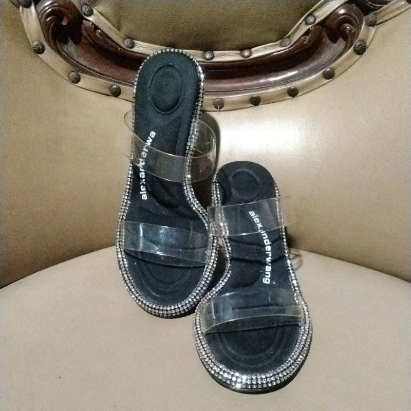 sepatu preloved second alexander wang size 37