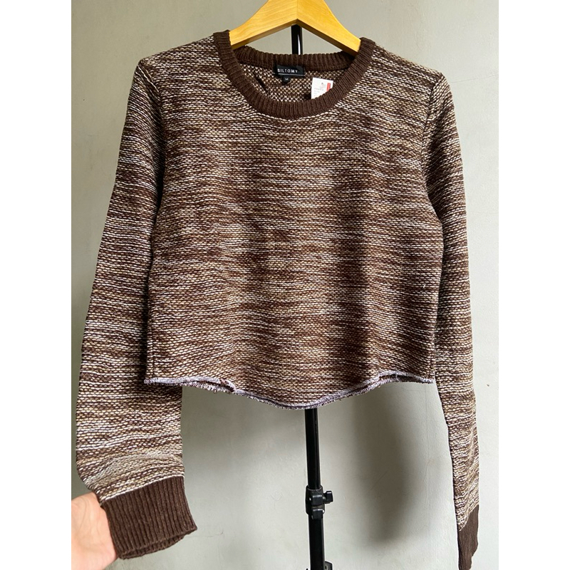 SWEATER RAJUT PRELOVED CROP