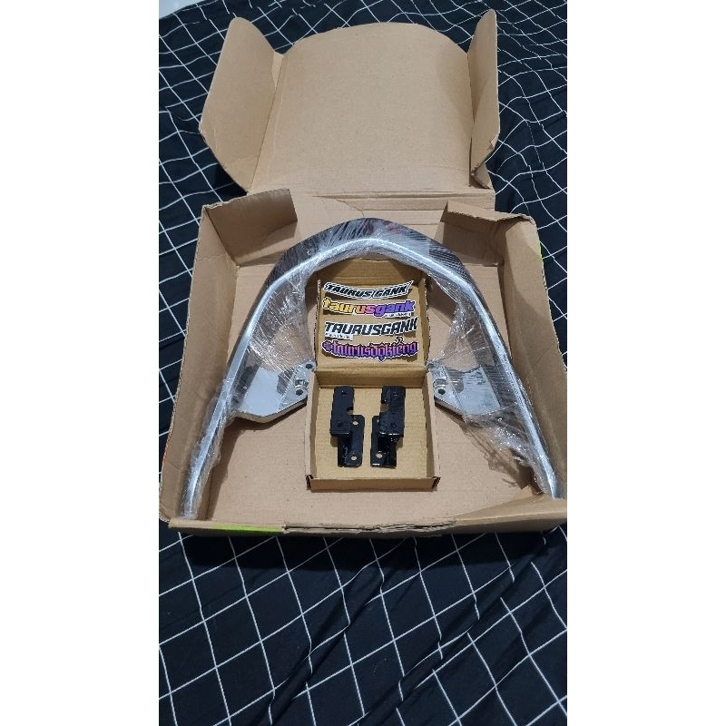 (PRE ORDER) Behel nouvo z chrome + bracket nouvo z pnp vega zr