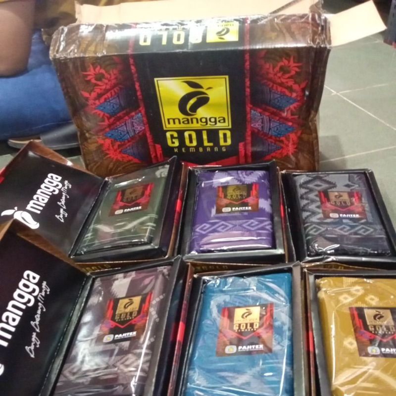 SARUNG MANGGA GOLD KEMBANG/SARUNG DEWASA