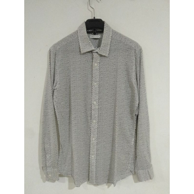 kemeja katun unisex modus vivendi