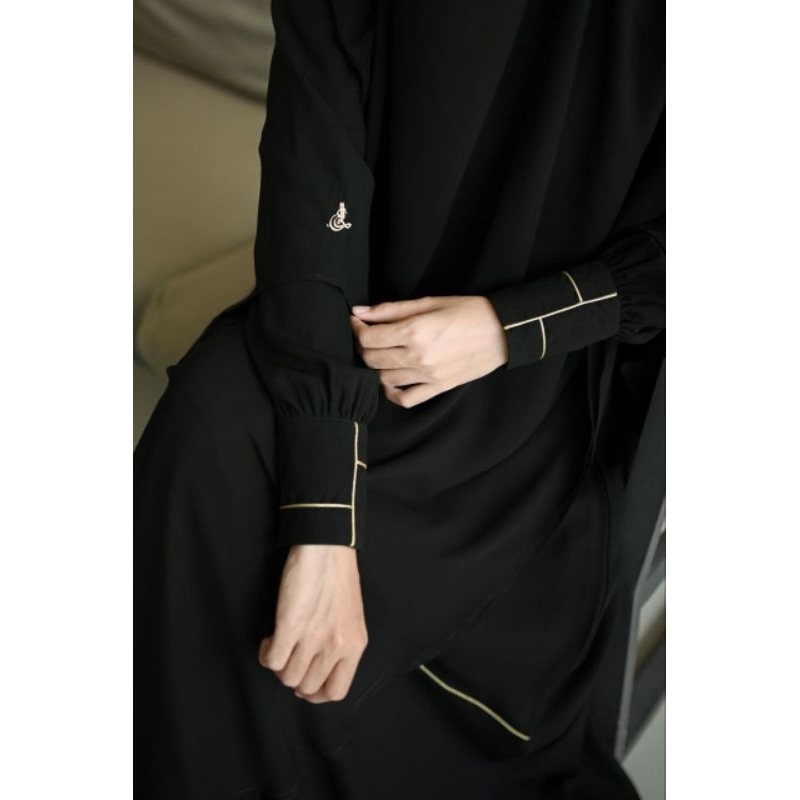 ABAYA GOLDEN BLACK AL ARABIAN - ABAYA HITAM GOLD