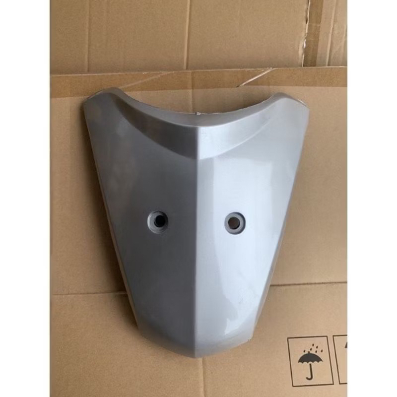 panel tameng dasi depan Honda Supra  x 125 lama new batman Betmen silver