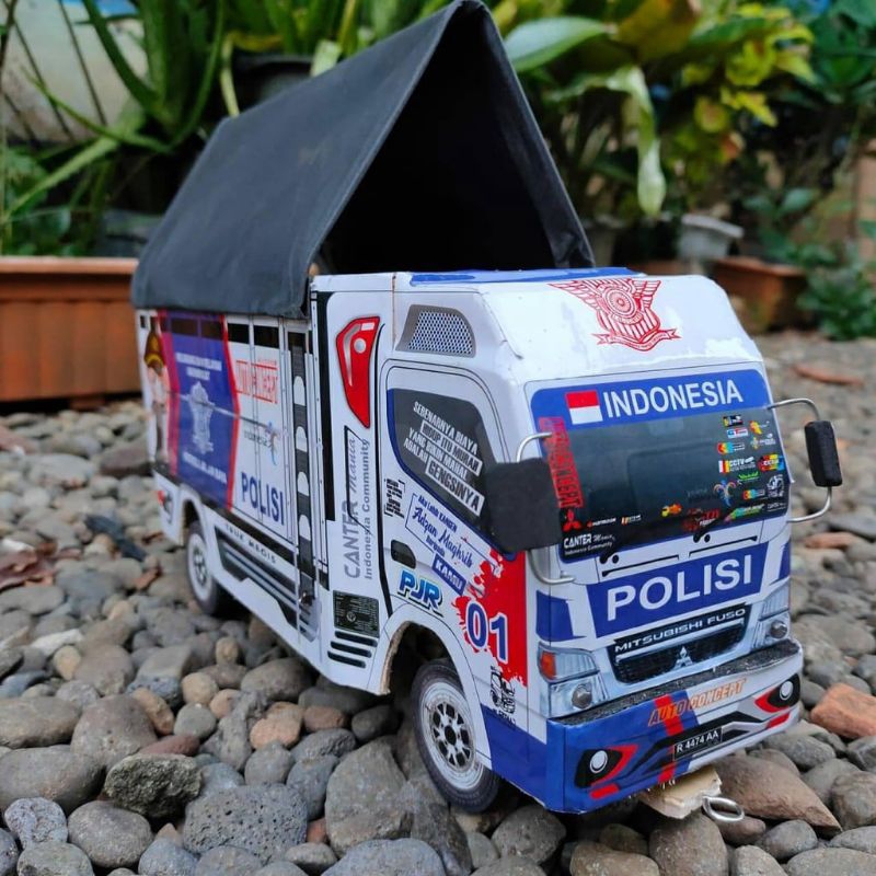PROMO MINIATUR TRUK OLENG KAYU FULL LAMPU KELAP KELIP RODA DEPAN BISA BELOK KANAN KIRI miniatur truk