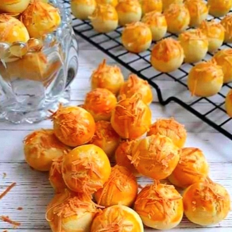 

NASTAR KEJU [ ISI SELAI NANAS ] - TOPLES KCS 250 gr - KUE KERING - BISA COD-2