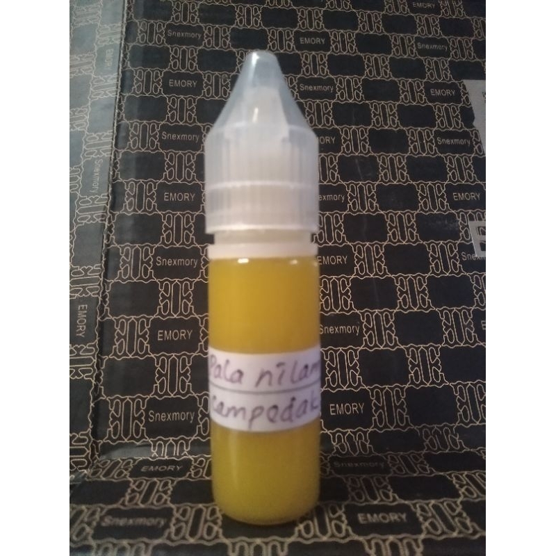 

Pala nilam campedak ( 15 ml )