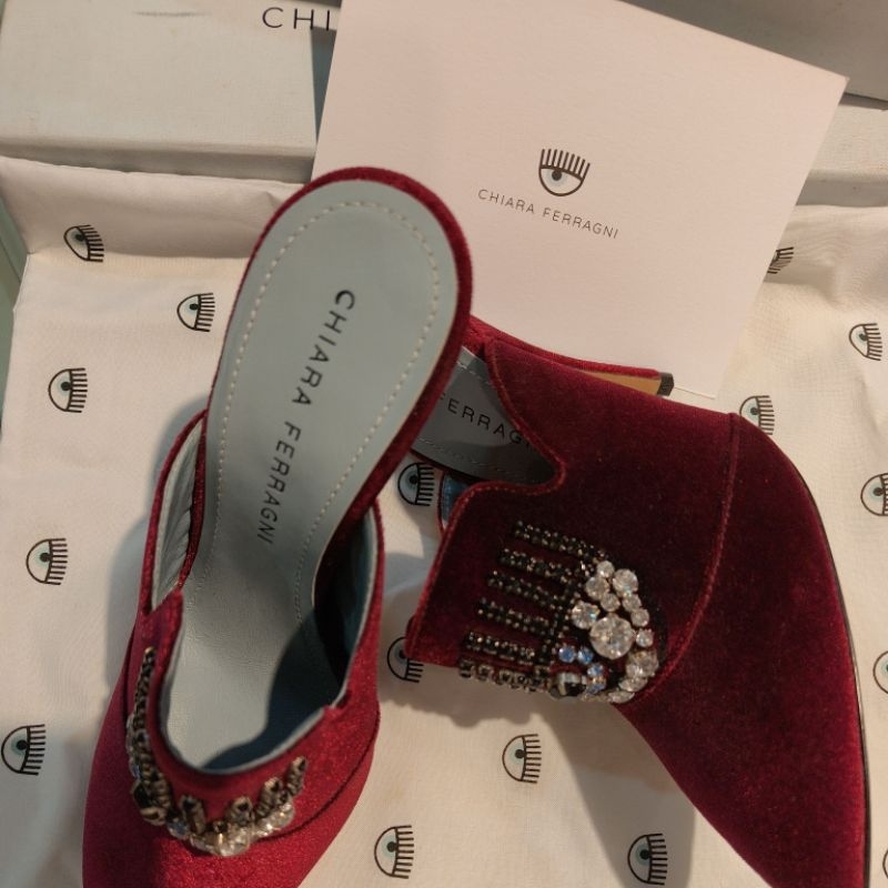 Chiara ferragni shoes heels maroon velvet heels cewek wanita import