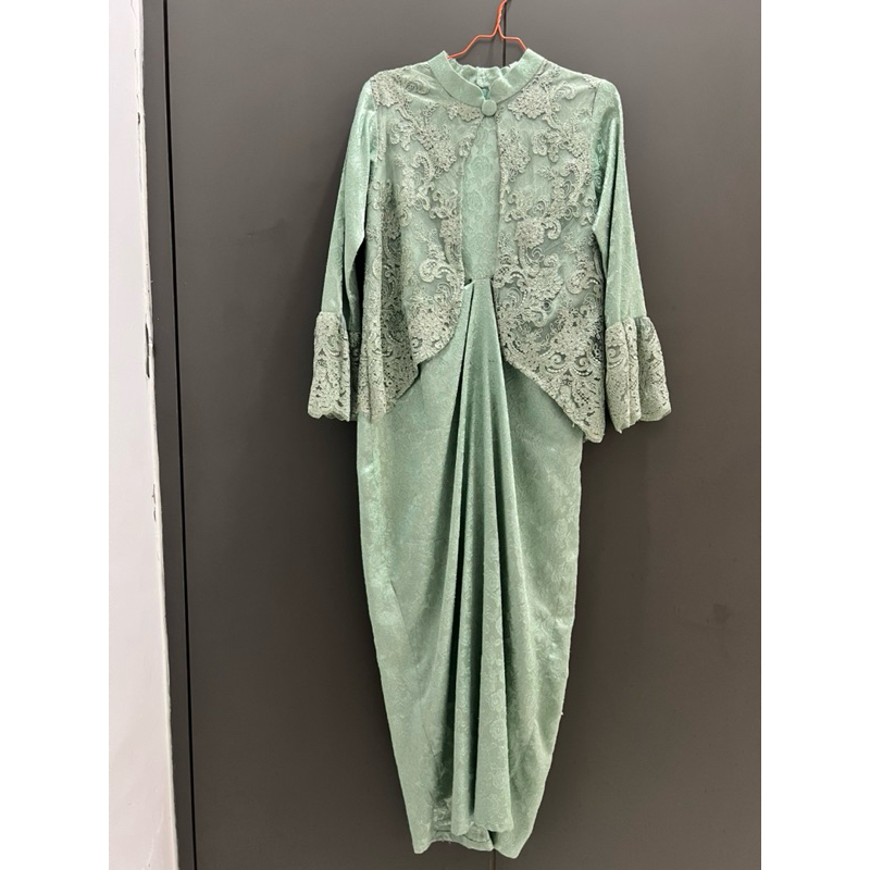 PRELOVED BAJU LEBARAN DRESS BROKAT GAMIS SARIMBIT IBU ANAK HIJAU SAGE MINT