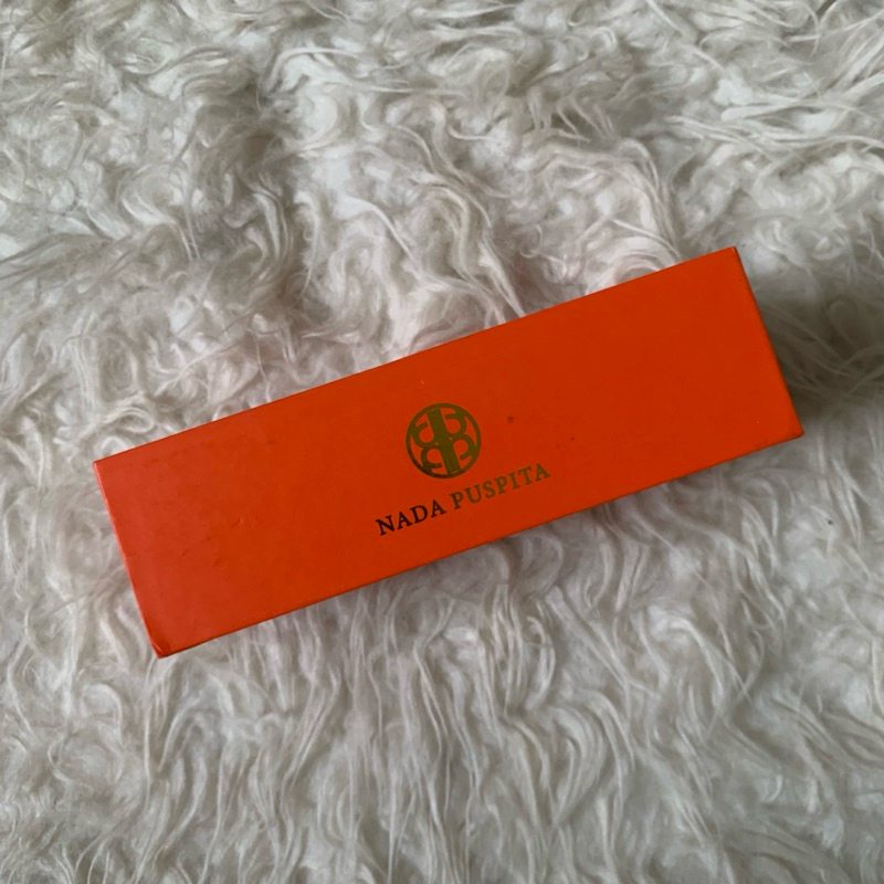 

[PRELOVED] Box Nada Puspita Scarf Original Lengkap