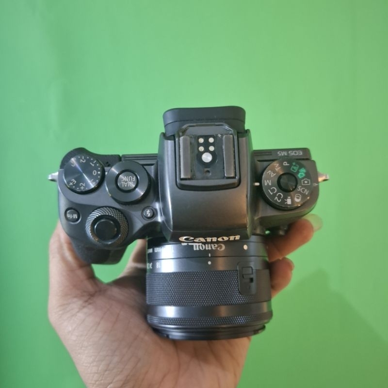 Kamera Canon m5 / Canon eos m5 / Mirorles canon m5