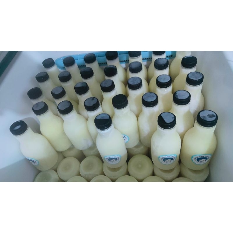 

Susu Kambing Murni (Khusus Gosend)