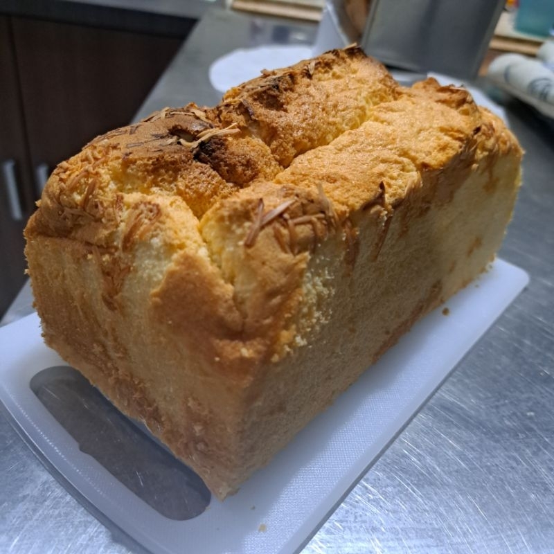 

Chiffon Loaf / Tawar Cake