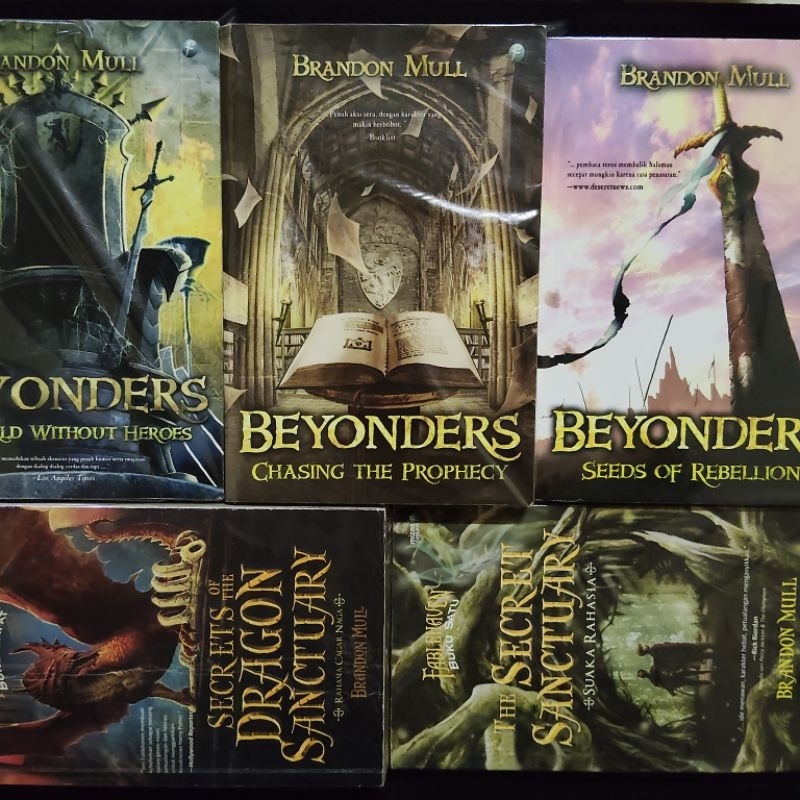 Buku Original • Novel Fantasi Seri Beyonders dan Secrets Of The Dragon Sanctuary / BRANDON MULL