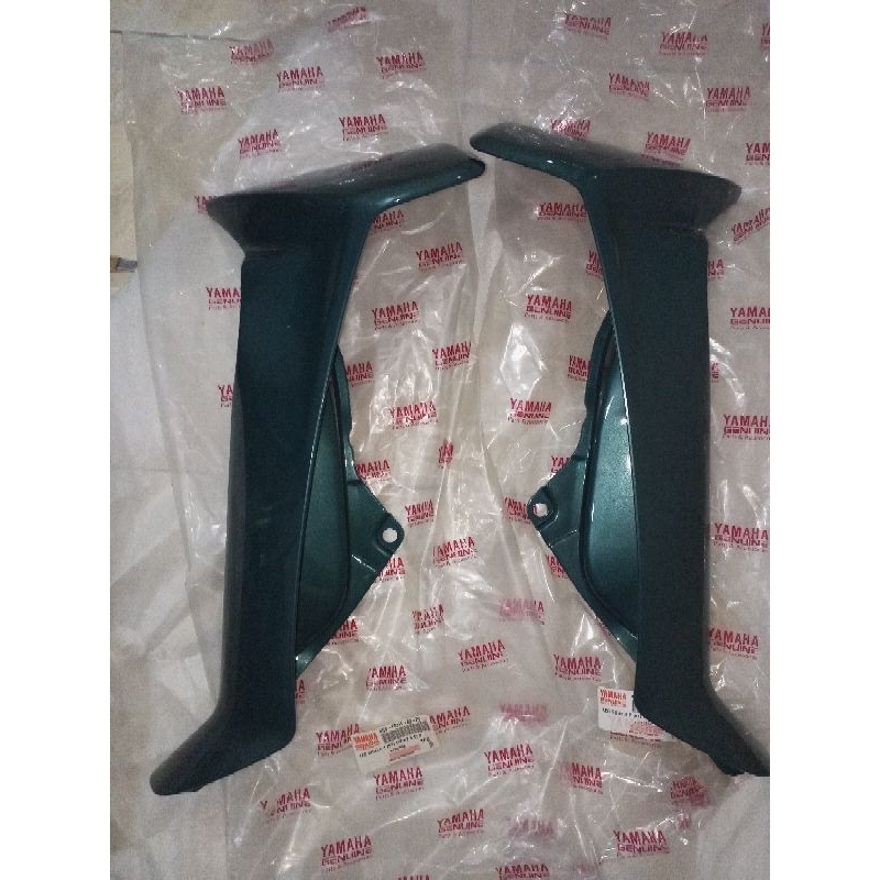 sayap depan  bagian luar sayap cover side yamaha F1ZR SE SPECIAL EDITION CALTEX HIJAU