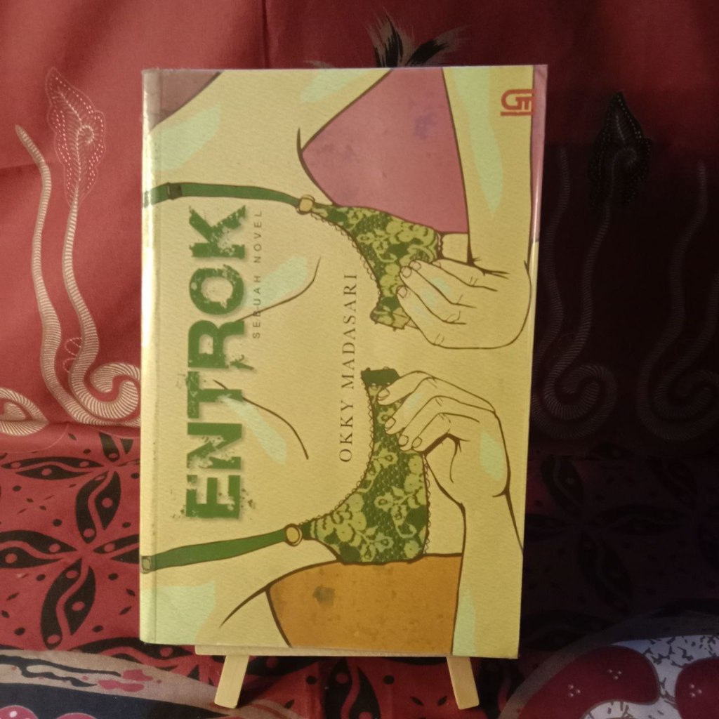 Jual Buku Entrok  Okky Madasari Novel