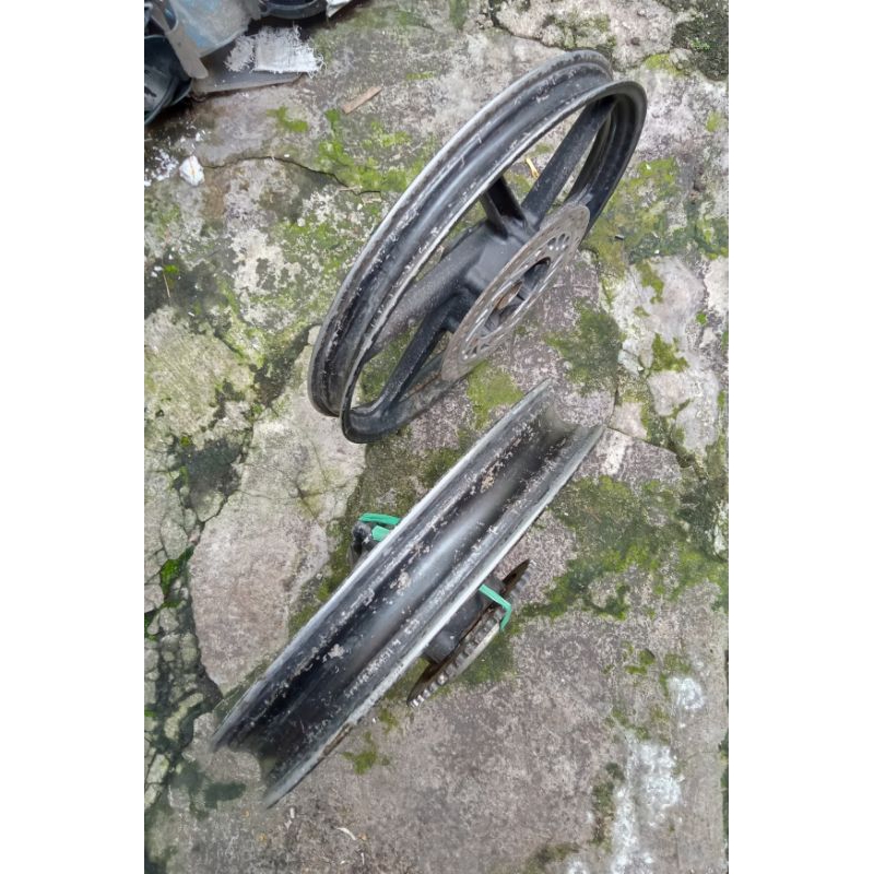 Velg Megapro primus ring 18