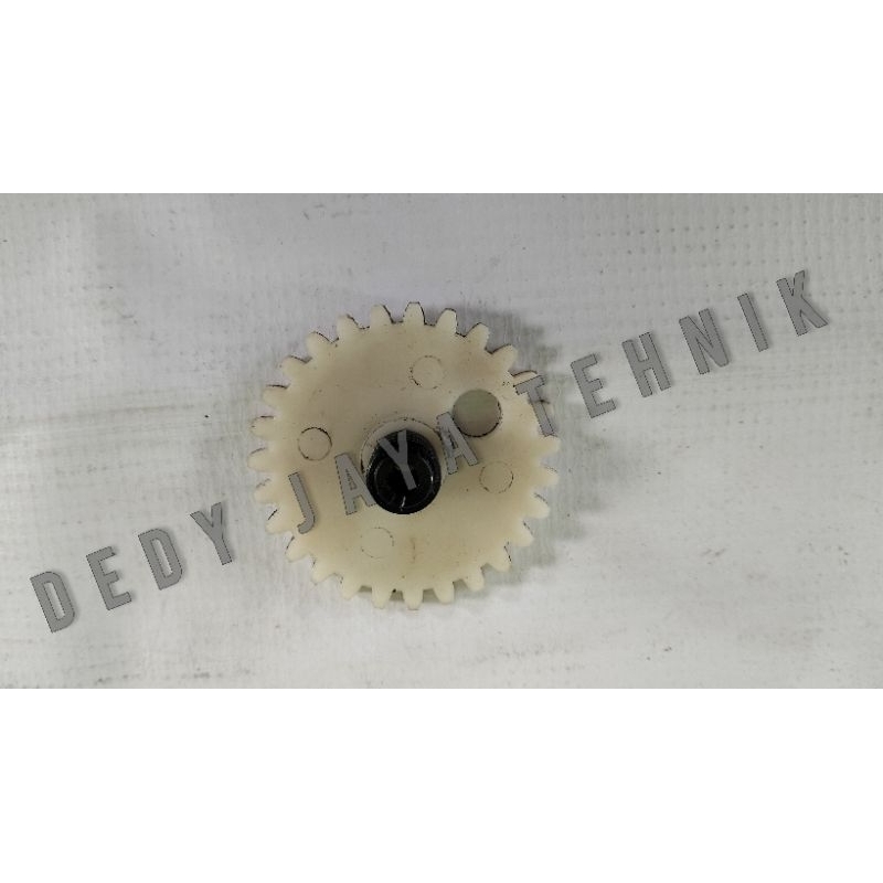 WORM GEAR/ GEAR POMPA OLI CHAINSAW 381