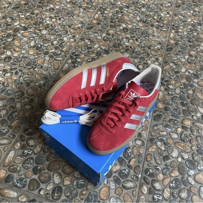 Adidas Munchen Red Silver