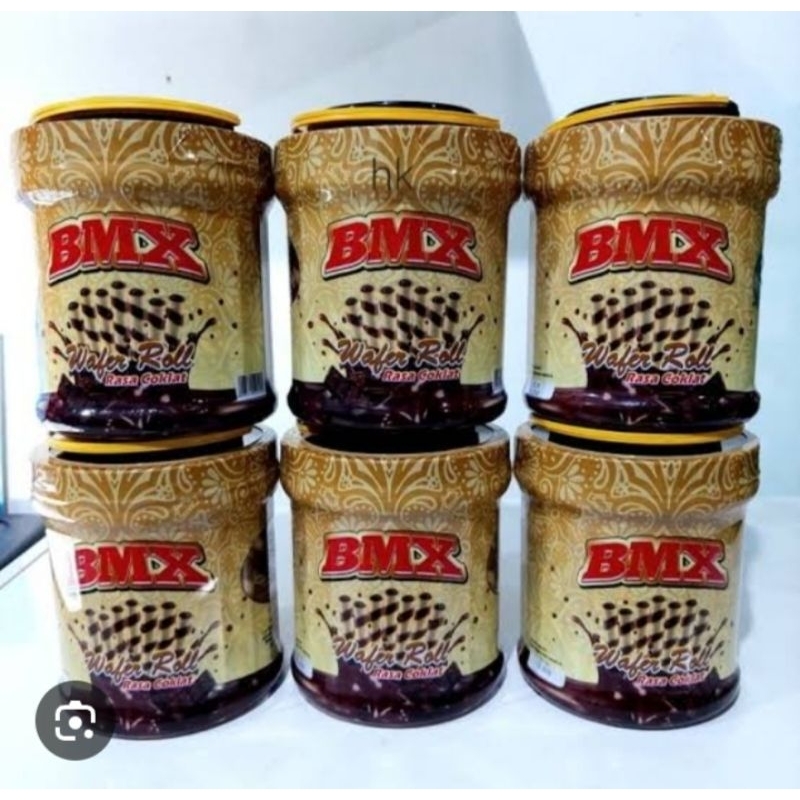 

SNACK LEBARAN KALENG