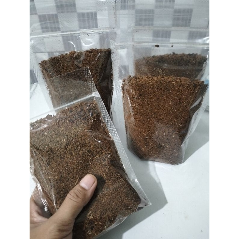 

tai minyak/ ampas minyak kelapa