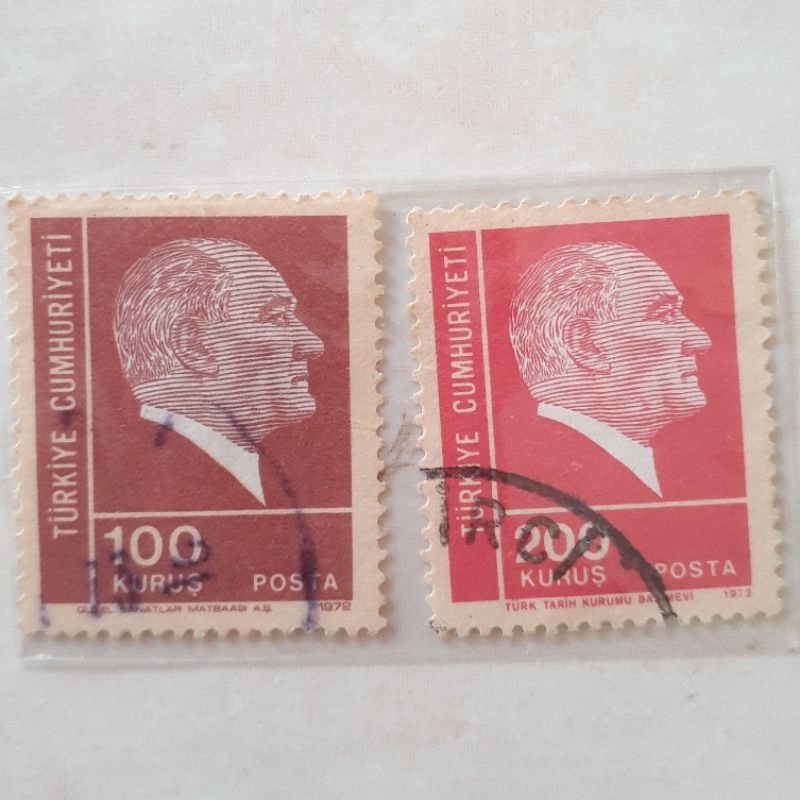 

Perangko Turki Postal Stamps, 1972-77 Atatürk Tahun 1972 set 2pcs